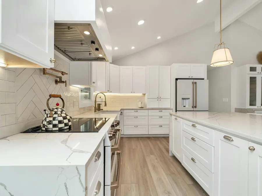Finished kitchen with a large island (placeholder photo)